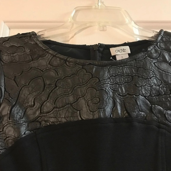 New Beautiful Cache contour dress size 6 - Picture 5 of 5